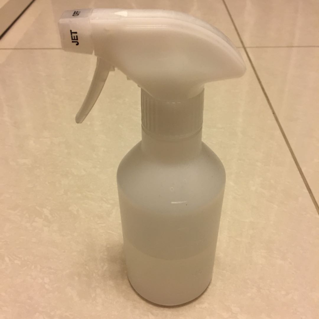 muji spray bottle