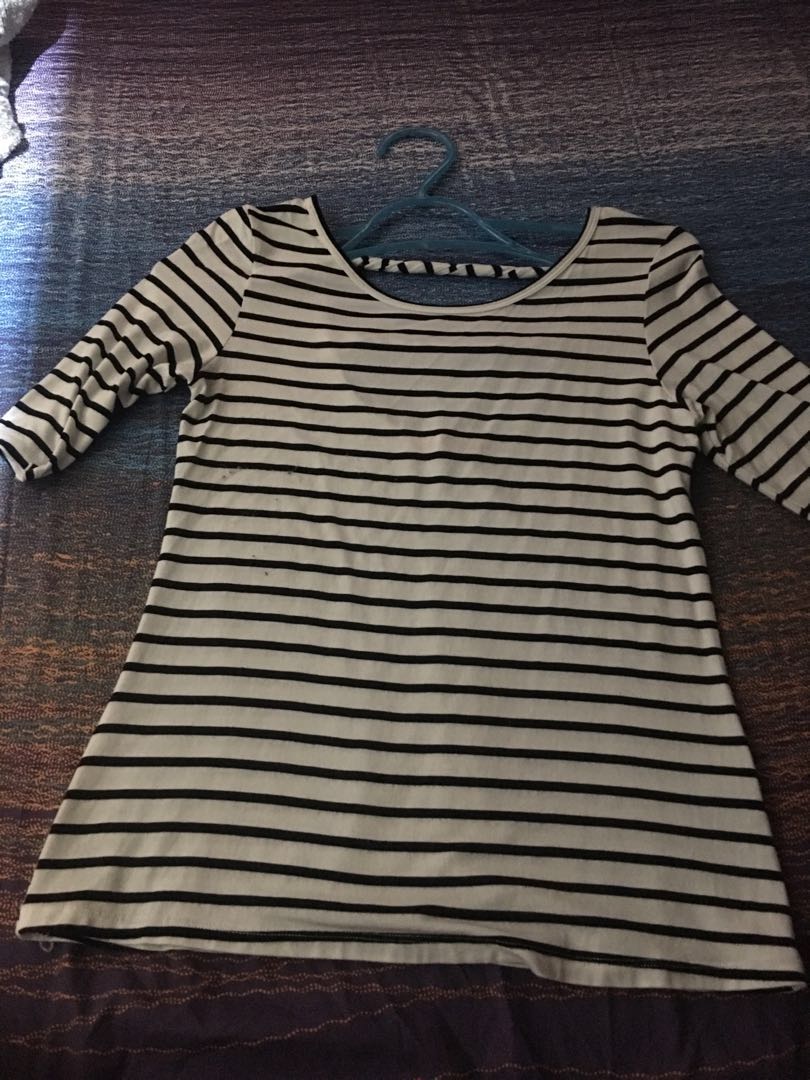 Sexy stripes, Women's Fashion, Tops, Sleeveless on Carousell