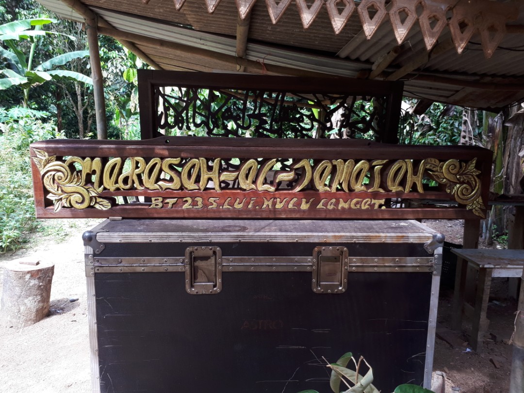 Sign board kayu, Furniture & Home Living, Home Decor, Wall Decor on