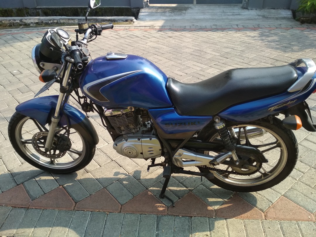 Suzuki Thunder 125 2005 Murahhh Motorbikes On Carousell Suzuki Thunder 125 2005 Murahhh Motorbikes On Carousell