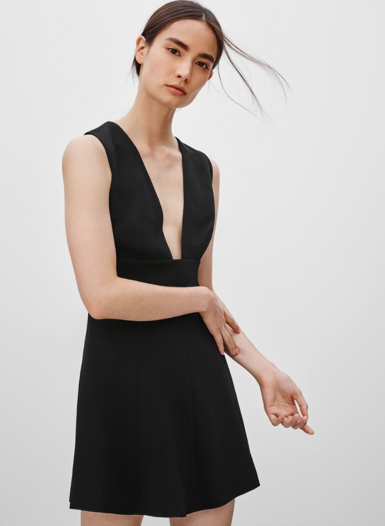 aritzia wilfred black dress Aritzia Wilfred Black Sleeveless Tank Wrap Tie Tank Midi Sheath Dress  Brie