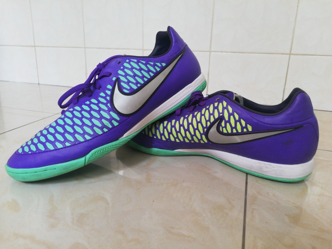 $175 Nike Magistax Proximo II IC Indoor Soccer Shoes Green