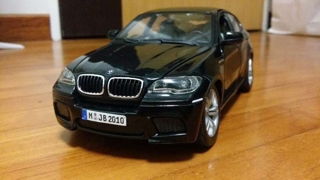 Bburago bmw x6 new arrivals