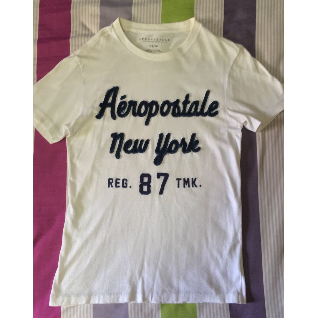 aeropostale graphic tees