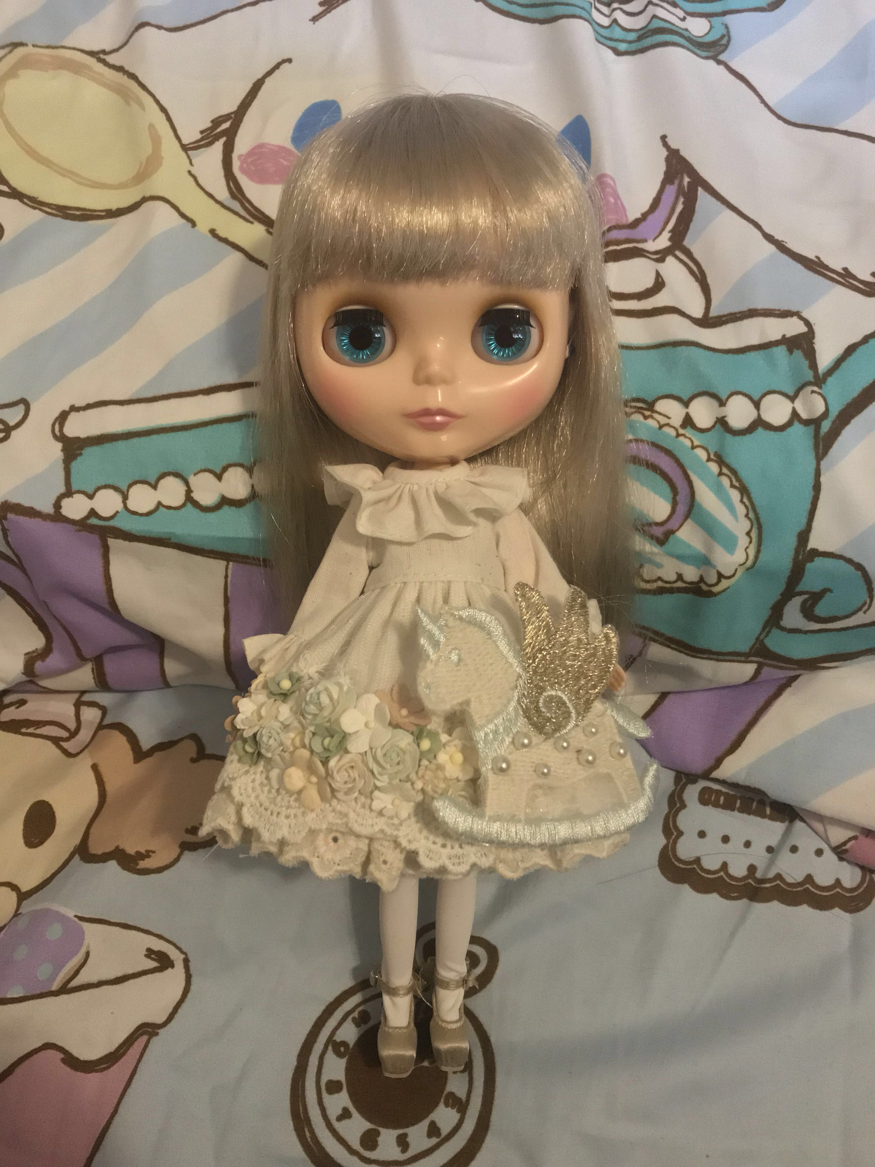 blythe kiss me true
