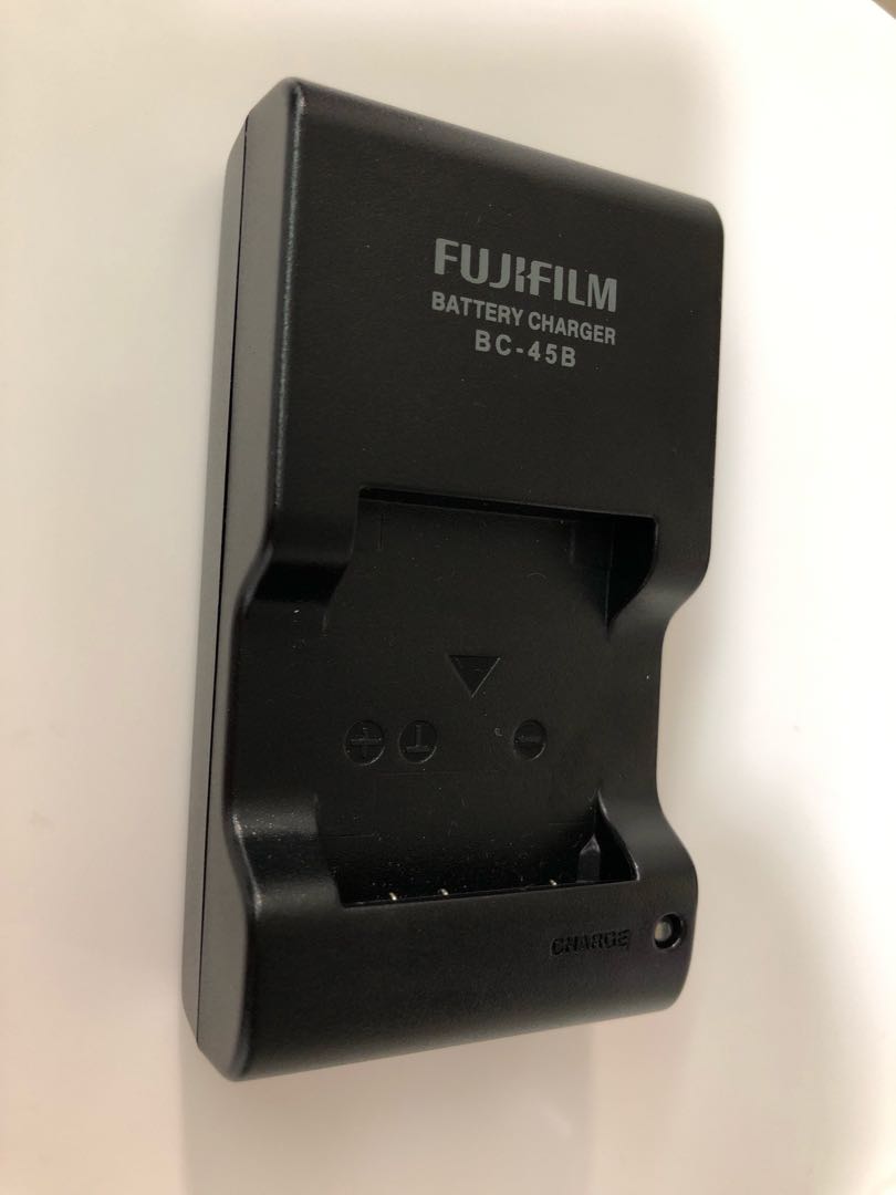 Fujifilm Camera Battery Charger, Photography, Camera Accessories