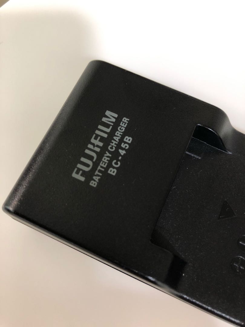 Fujifilm Camera Battery Charger, Photography, Camera Accessories