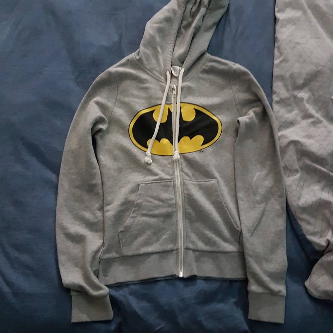 h&m batman sweatshirt