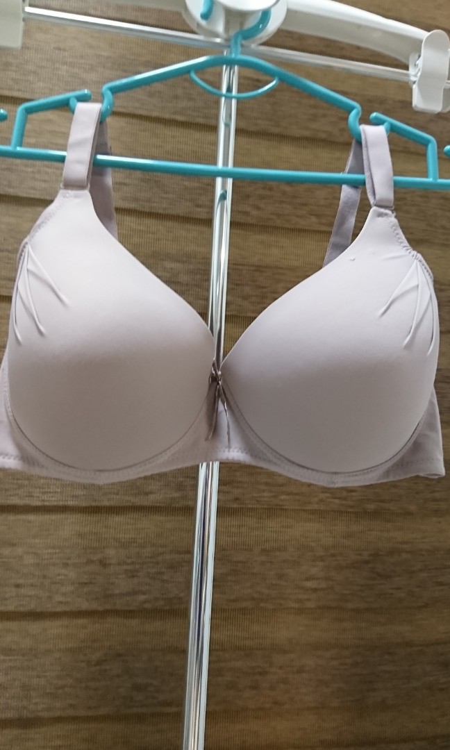 New Plus Size Bra - 50/115 DD / E, Women's Fashion, Tops, Other Tops on  Carousell