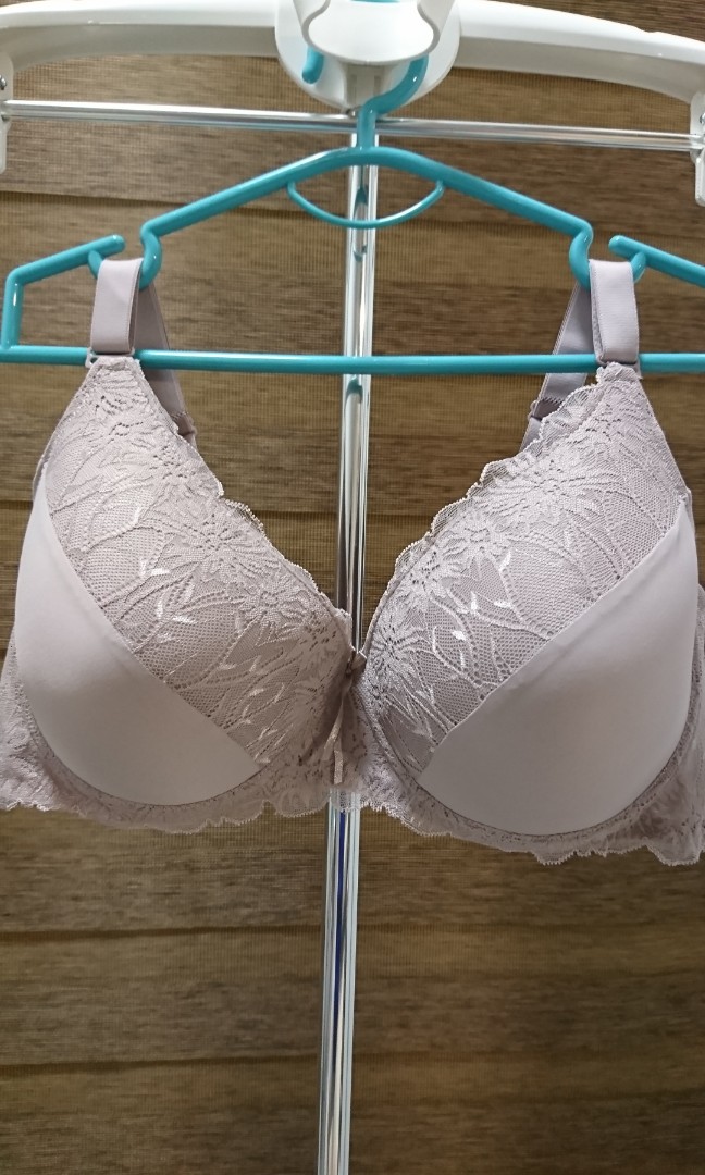 New Plus Size Bra - 50/115 DD / E