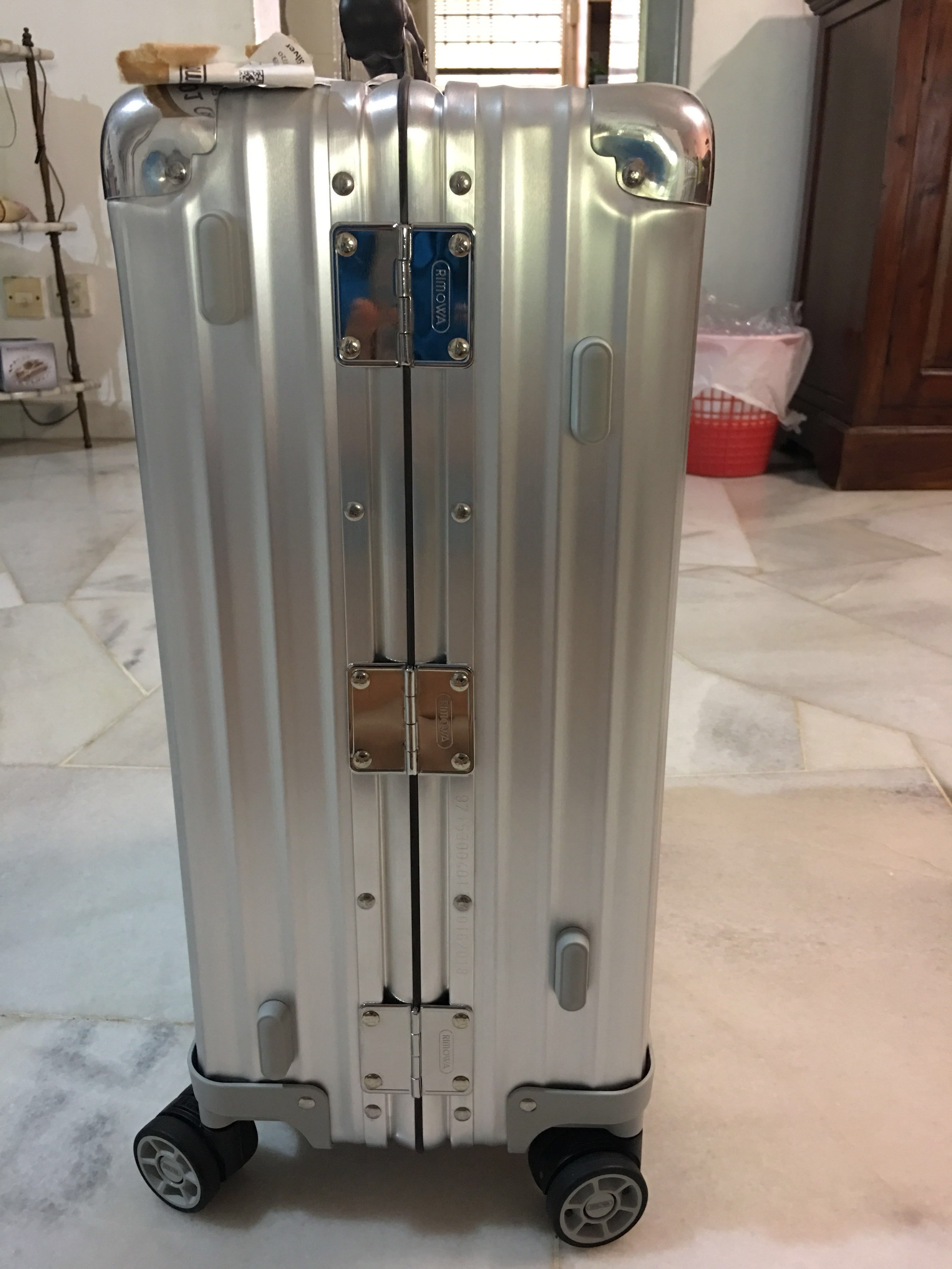 Rimowa classic flight multiwheel deals