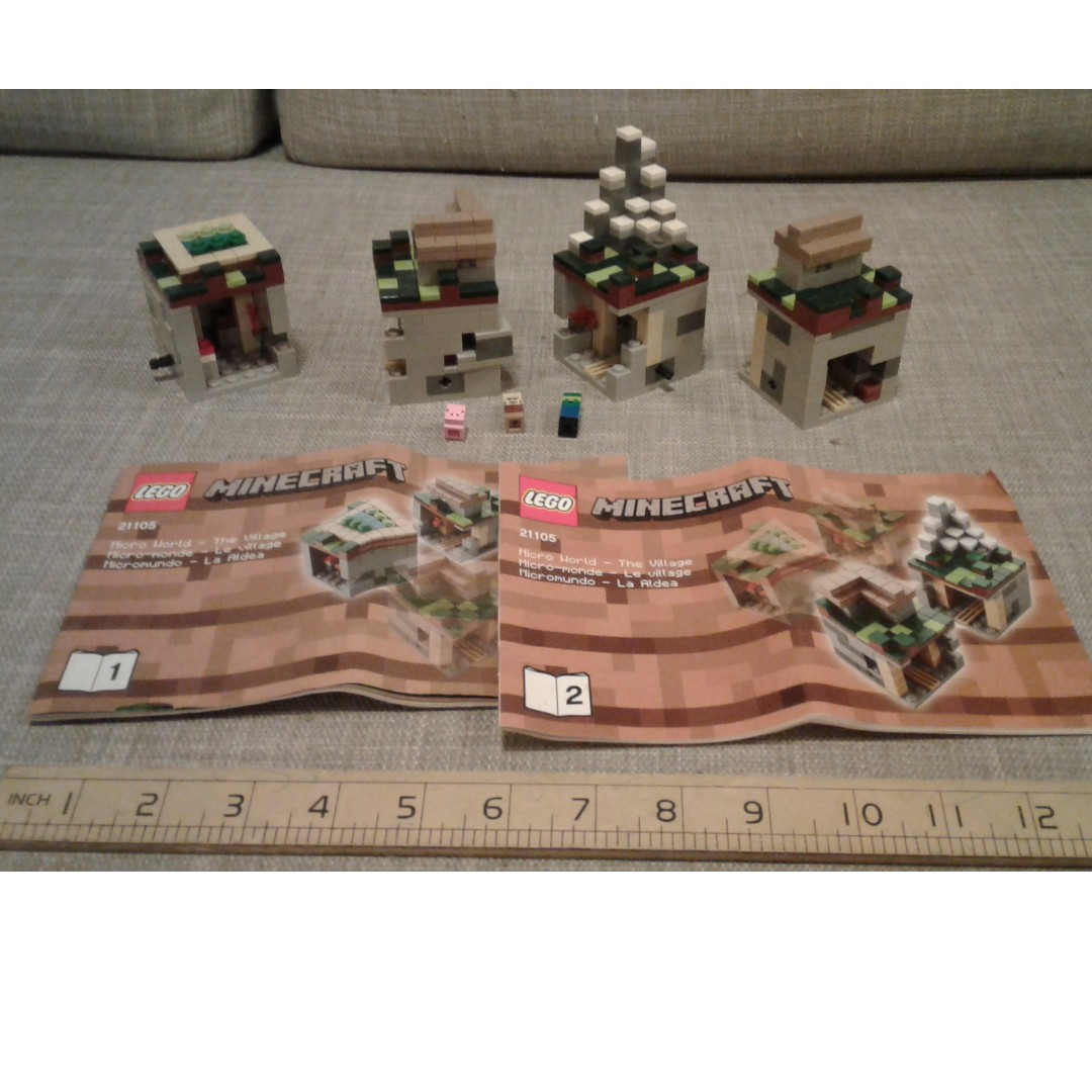 LEGO Minecraft The Village Set 21105 - US