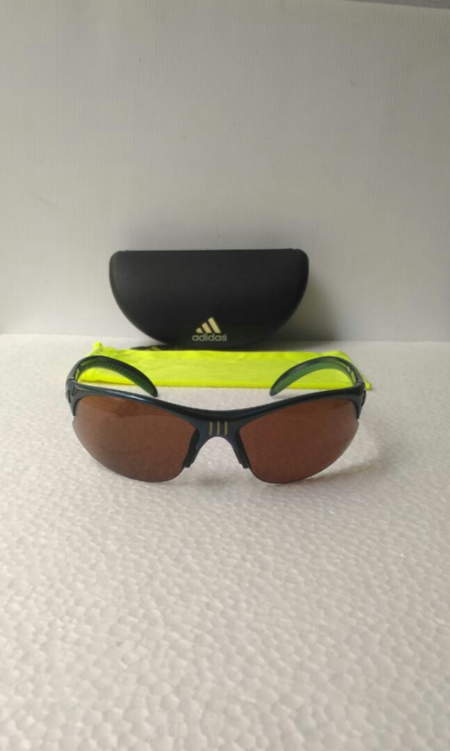 Sunglasses Adidas A124 original Fesyen Pria Aksesoris di Carousell