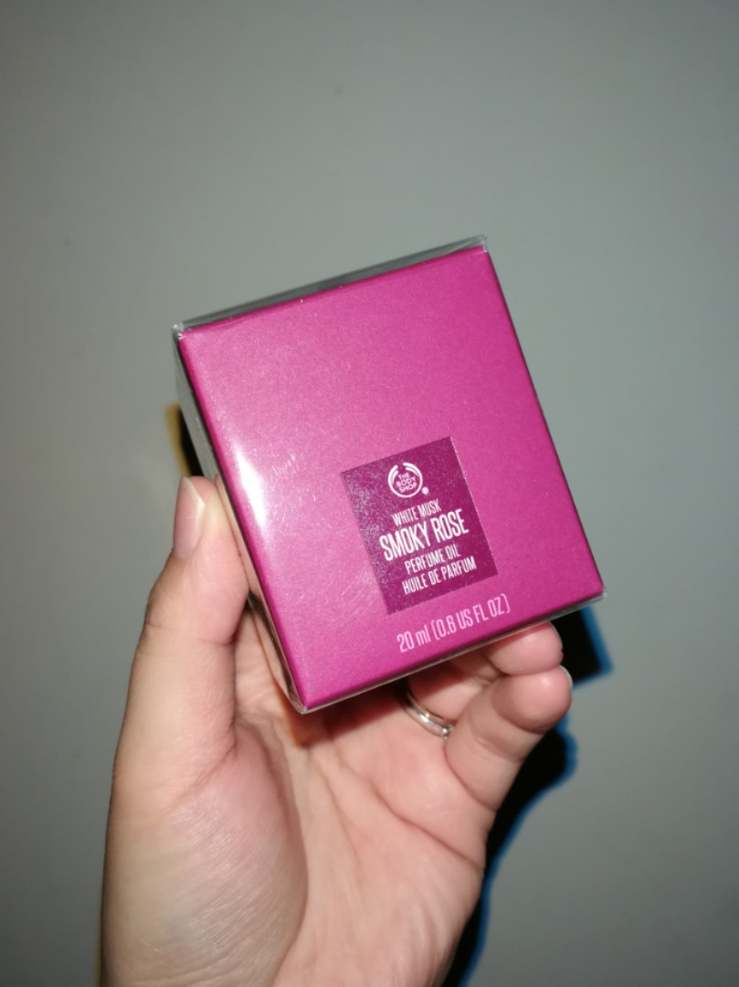 The Body Shop White Musk Smoky Rose Perfume Oil 20ml