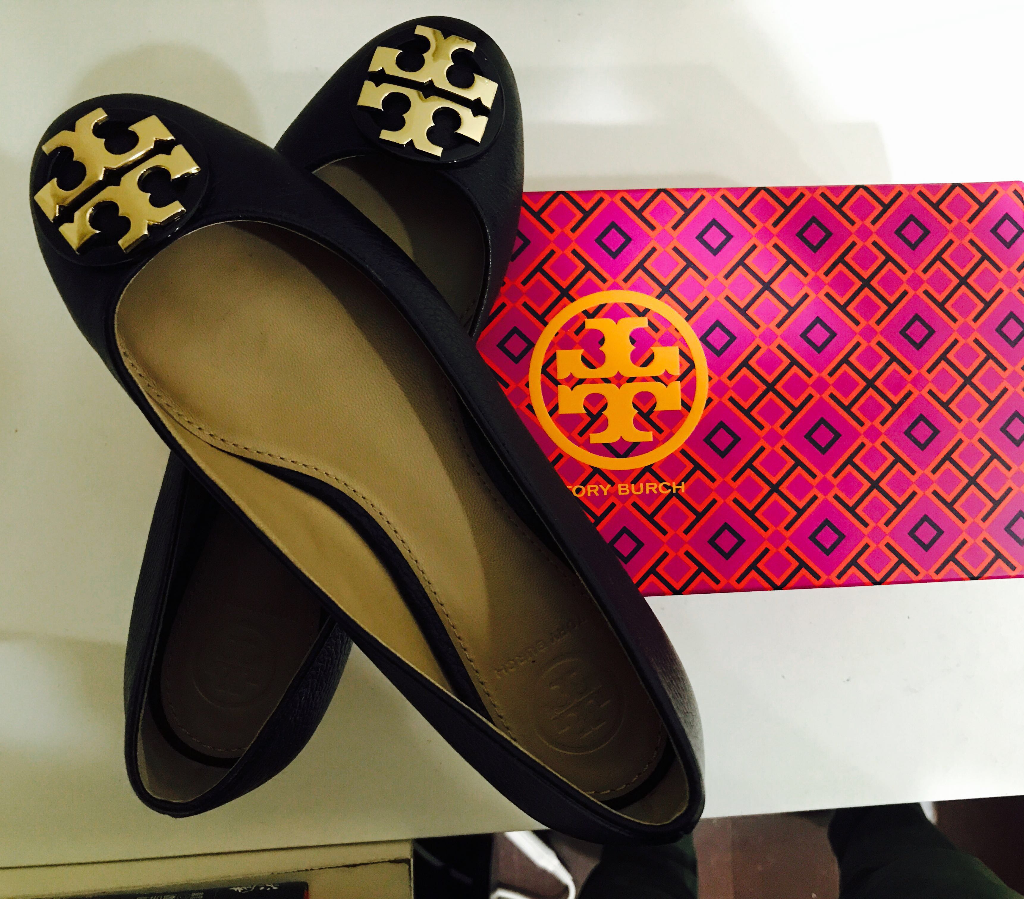 Tory Burch 正品經典小羊皮平底鞋尺寸6號 她的時尚 鞋子在旋轉拍賣