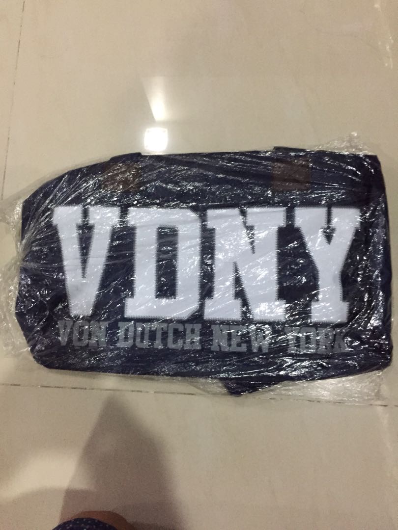 von dutch duffle bag