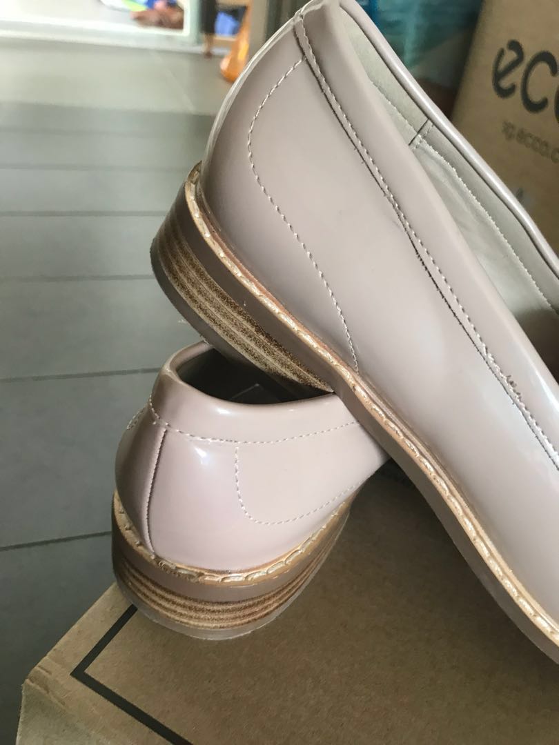 ASOS MUNCH Wide Fit Loafer Flat Women s Fashion Footwear Flats on Carousell