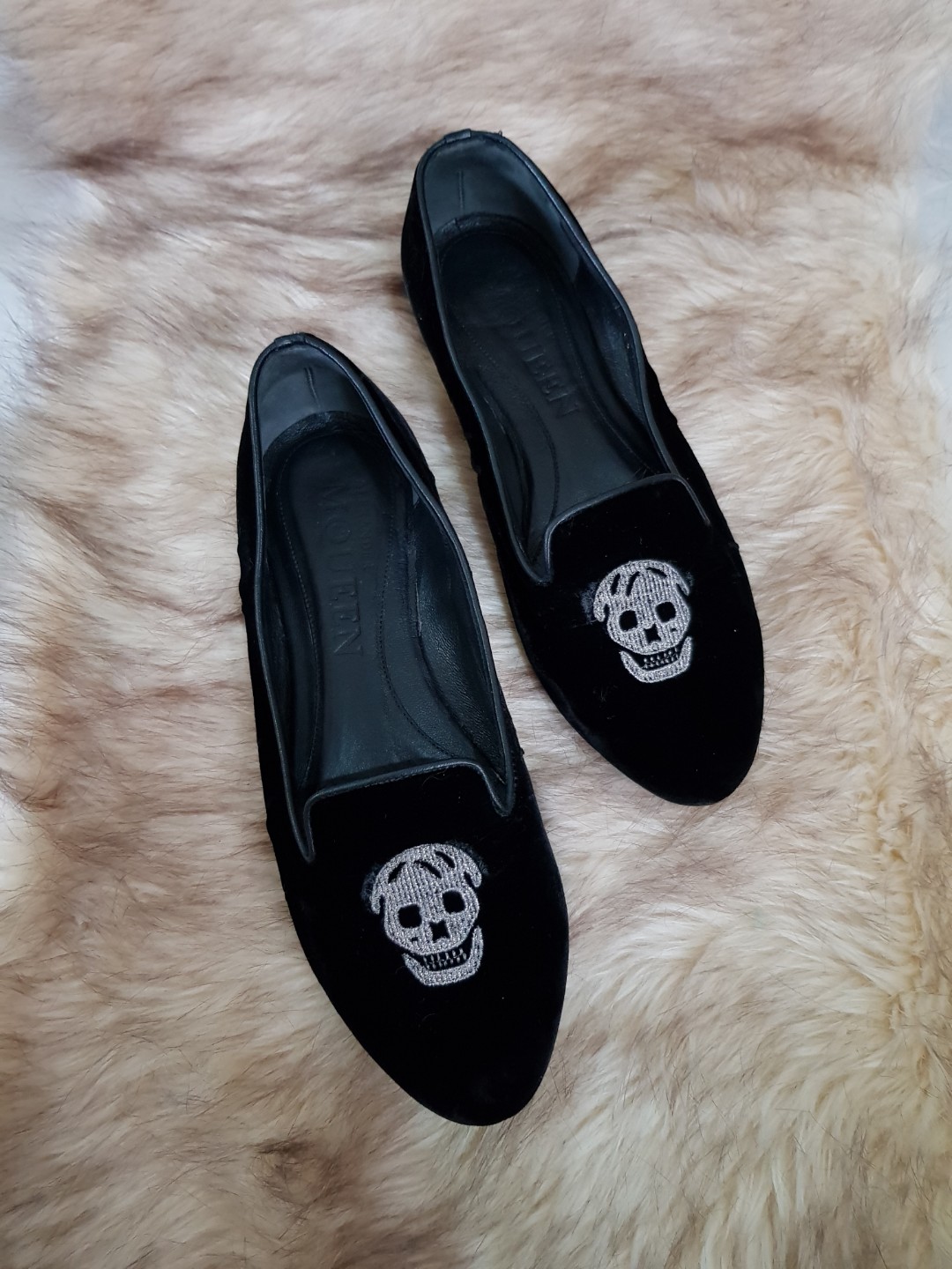 Alexander mcqueen skull loafers on sale