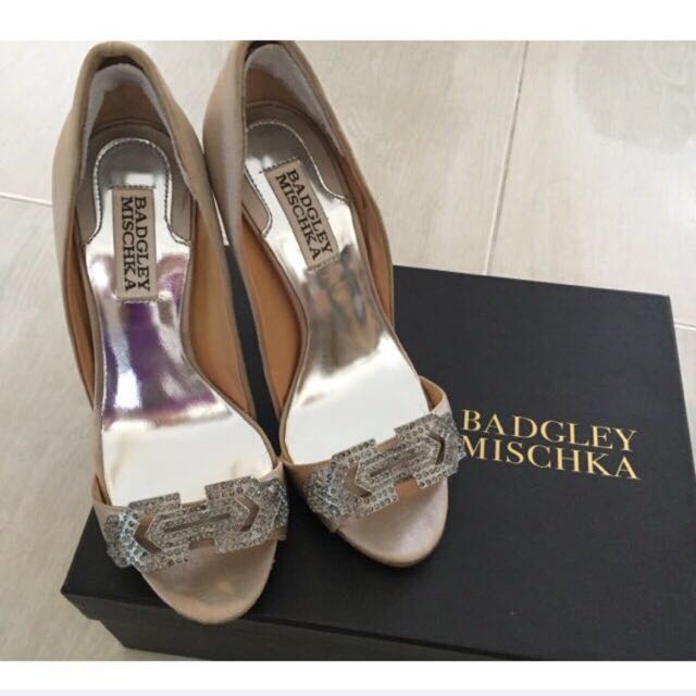 Authentic Badgley Mischka Heels Women s Fashion Footwear Heels