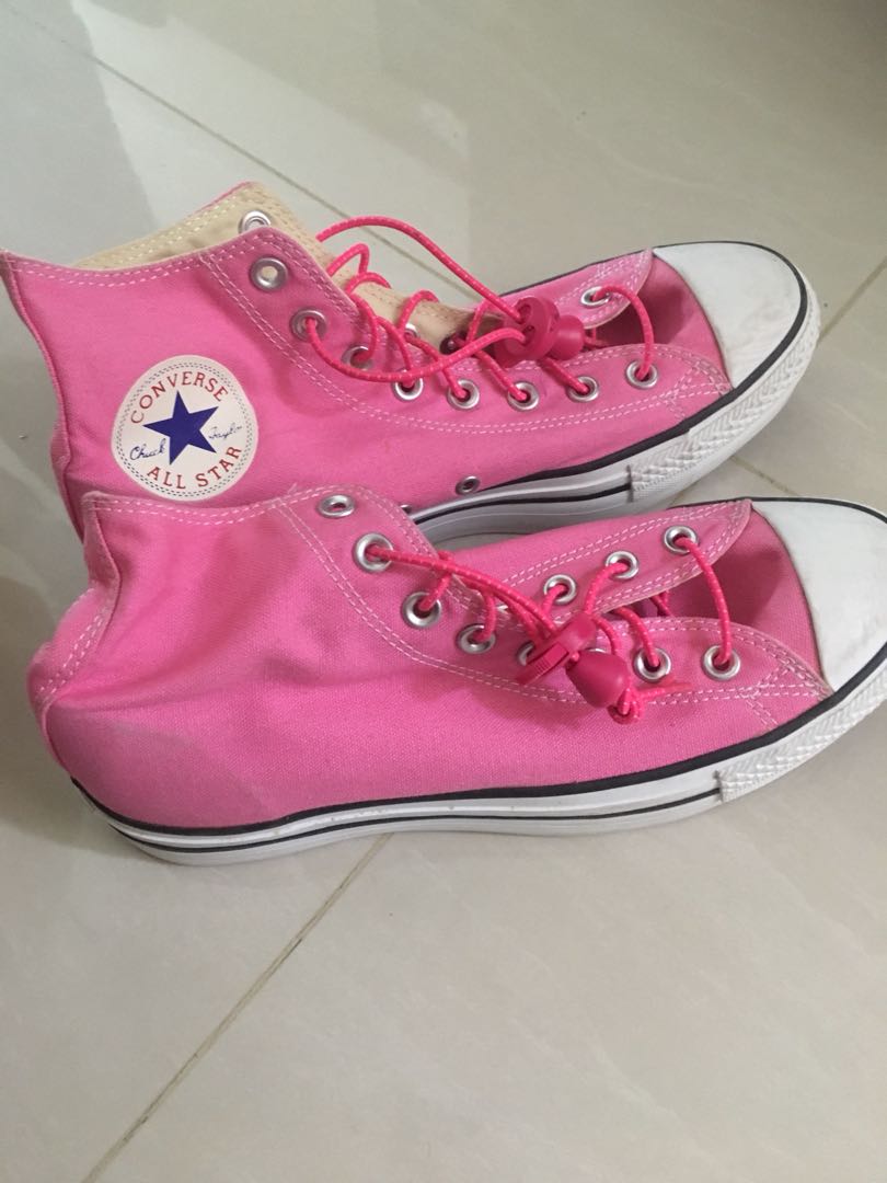 ladies pink converse size 7