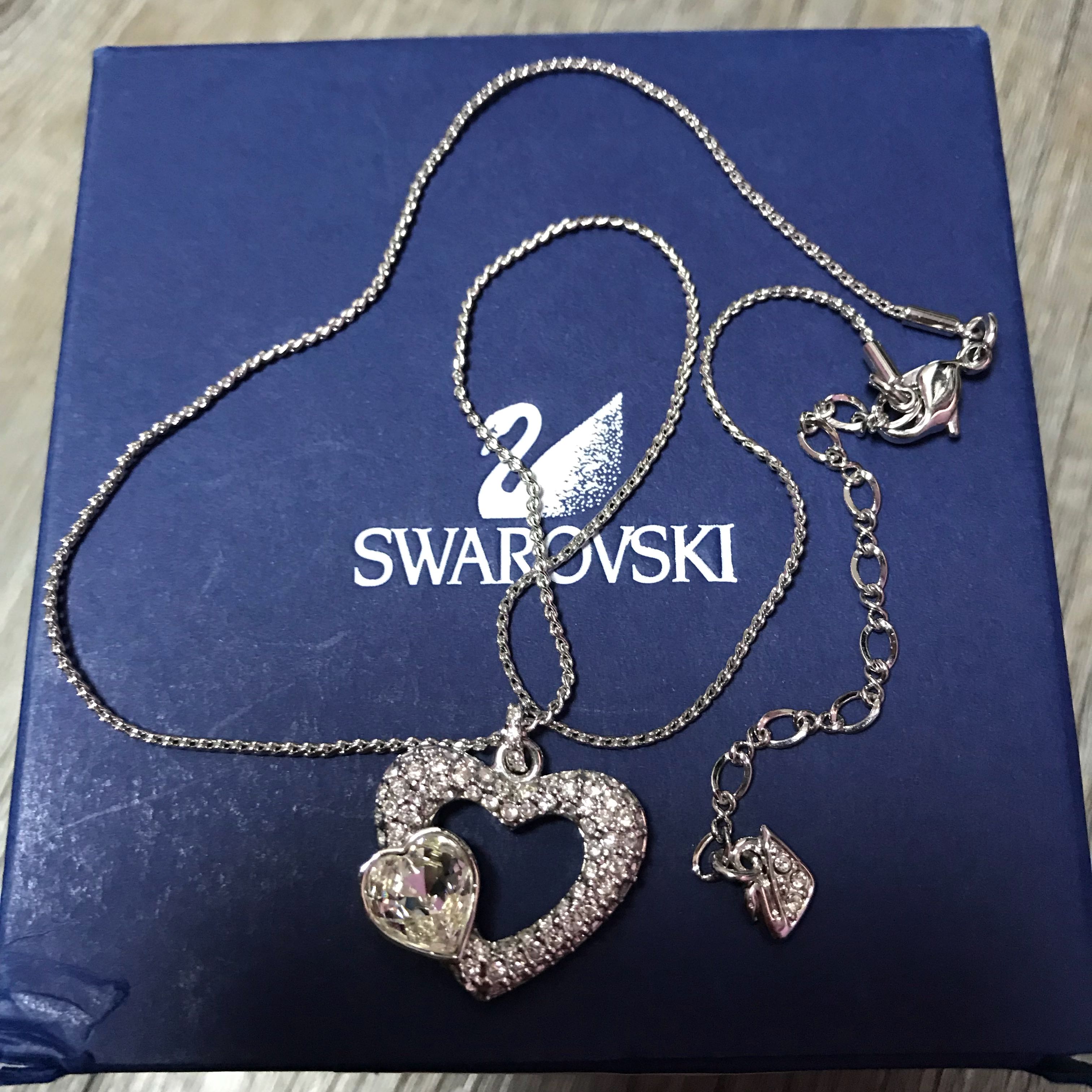 Fake swarovski clearance necklace