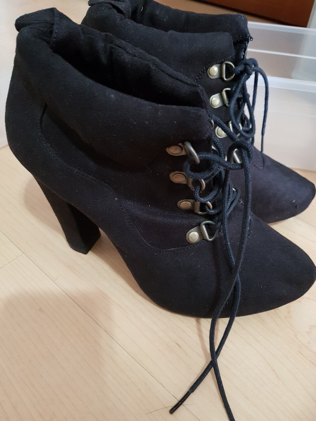 new look black boot heels
