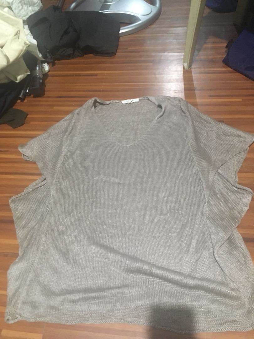 esprit knitted top (Category: Others Tops) located in Manila. Submitted by decluttermaster (Listing ID 174053387, Image 2). Description: esprit bronze/beige knitted top.