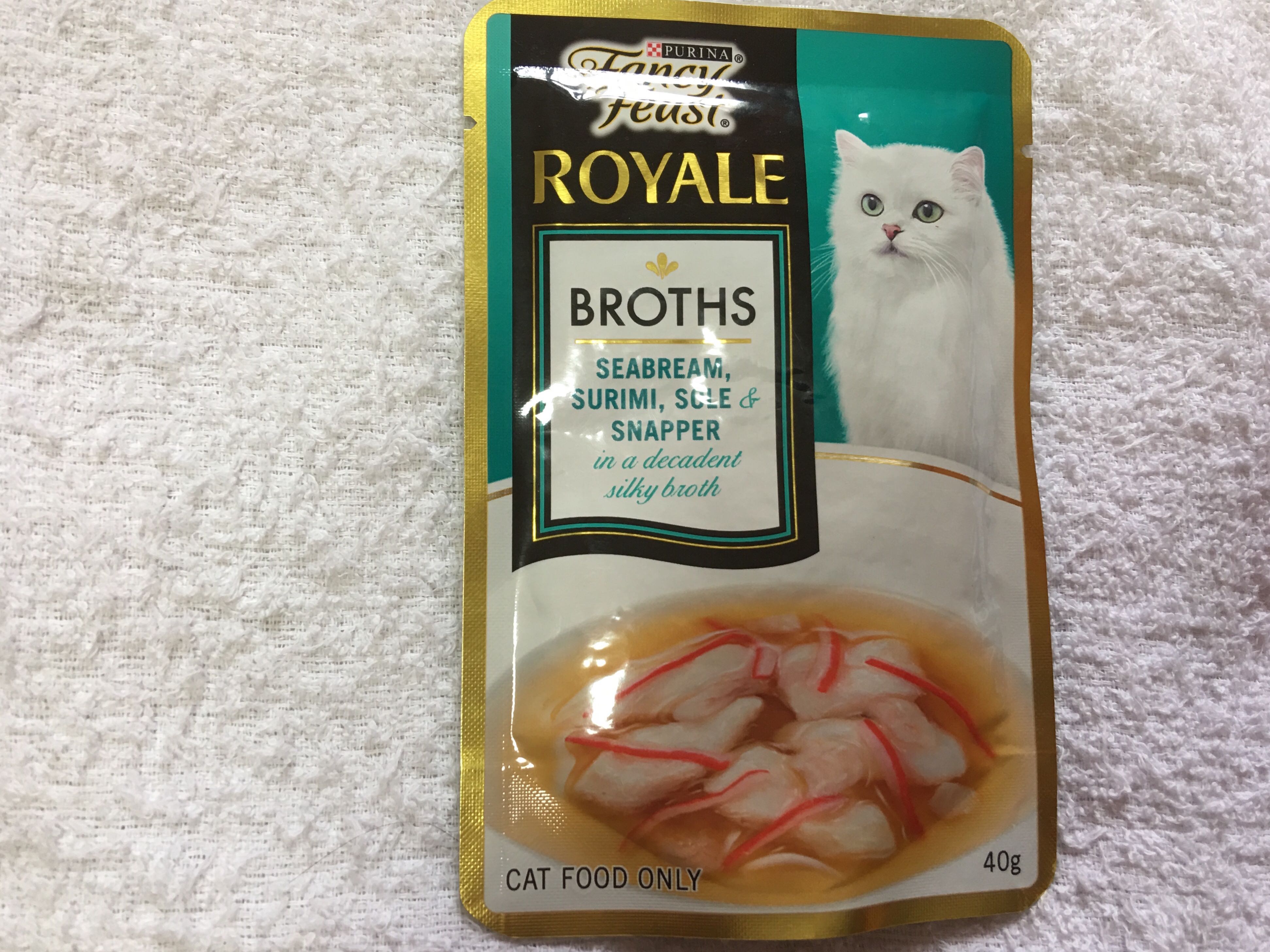 Fancy feast royale broths clearance