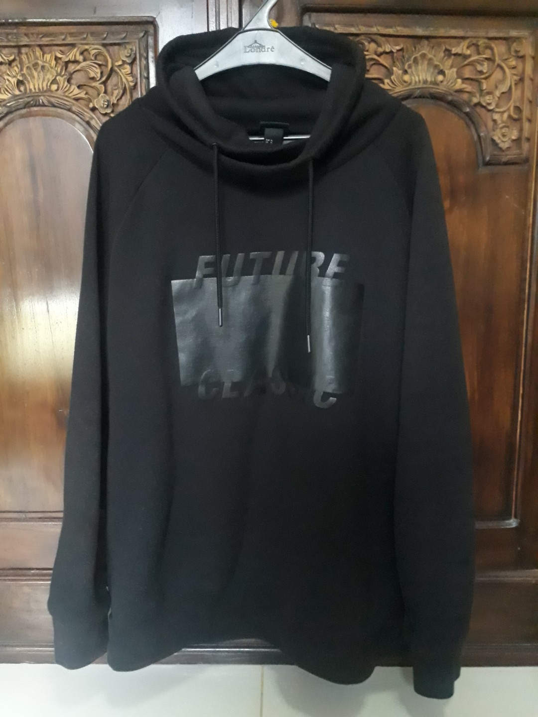 tumi belden passport case