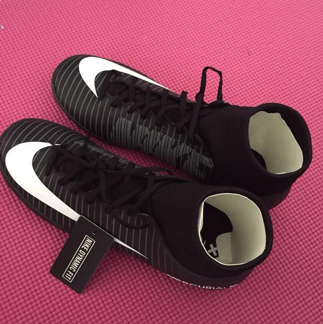 Nike MercurialX Soccer Boots, Sports 