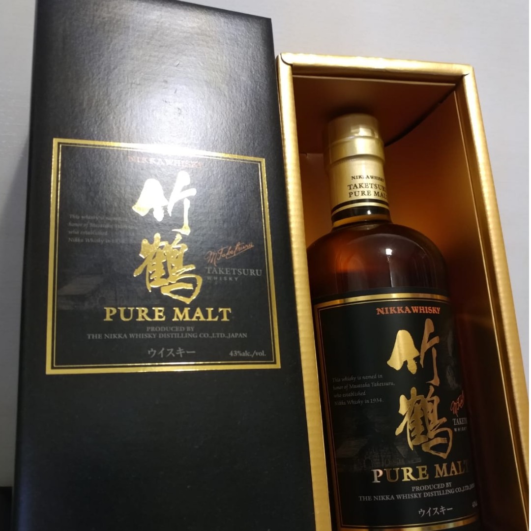 Nikka Whisky 竹鶴Pure Malt 700ml 日果威士忌禮盒裝(黑盒), 嘢食& 嘢