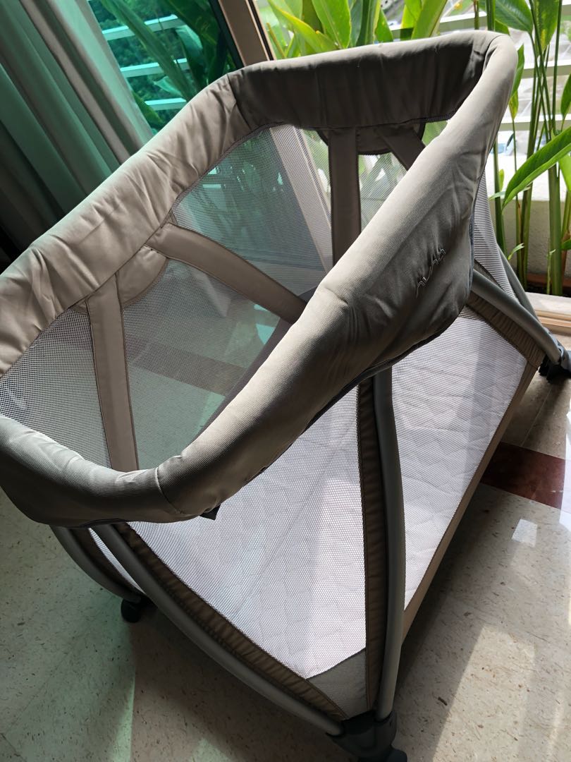 Nuna Sena Mini Playpen, Babies & Kids, Baby Nursery & Kids Furniture