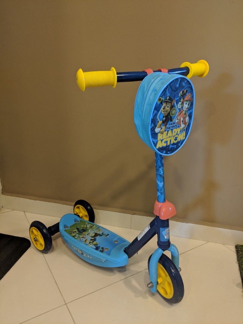 paw patrol scooter girl