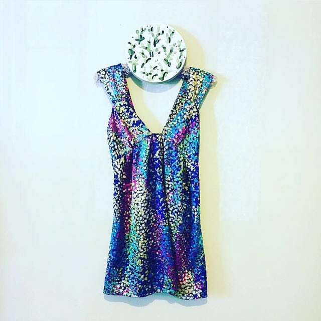 Perfect lil festival dress (Category: Women's Clothes) located in Sydney. Submitted by frommetoyou_vintage (Listing ID 105592482, Image 1). Description: Size 6 | Invisible Zip on Side | A polyester/spandex blend so dries super fast and has some nice stretch to it ~ feels silky smooth like satin | $20 + shipping #sunrisetv #ITSDRESSTIME #DRESSSALE.