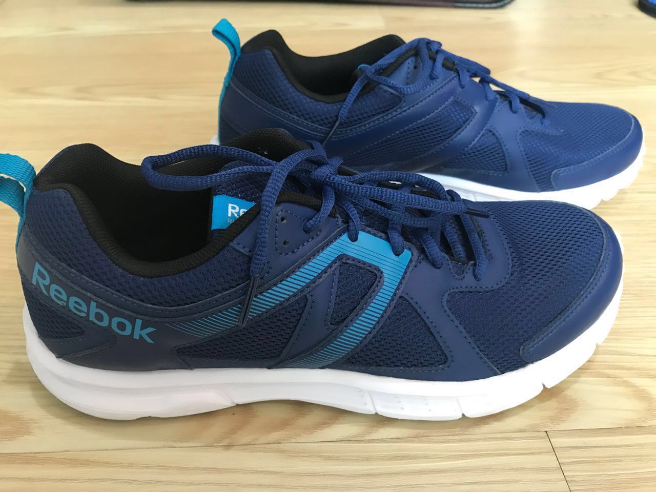 reebok 327