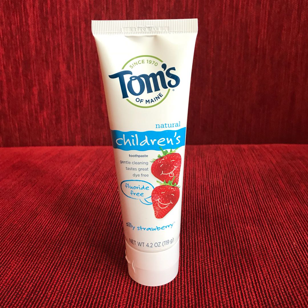 Tom's of Maine, Children's Toothpaste, Fluoride-Free, Silly Strawberry, 4.2 oz (119 g), Babies & Kids, Nursing & Feeding on Carousell Tom's of Maine, Children's Toothpaste, Fluoride-Free, Silly Strawberry, 4.2 oz (119 g), Babies & Kids, Nursing & Feeding on Carousell