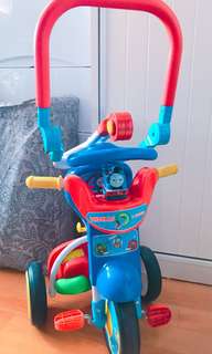 Thomas 三輪車