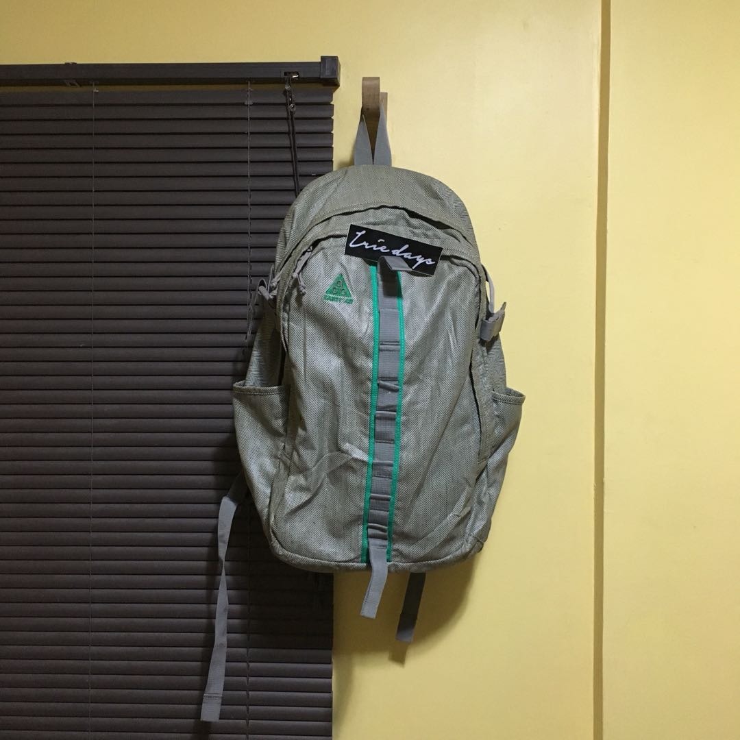 nike acg karst 40 backpack