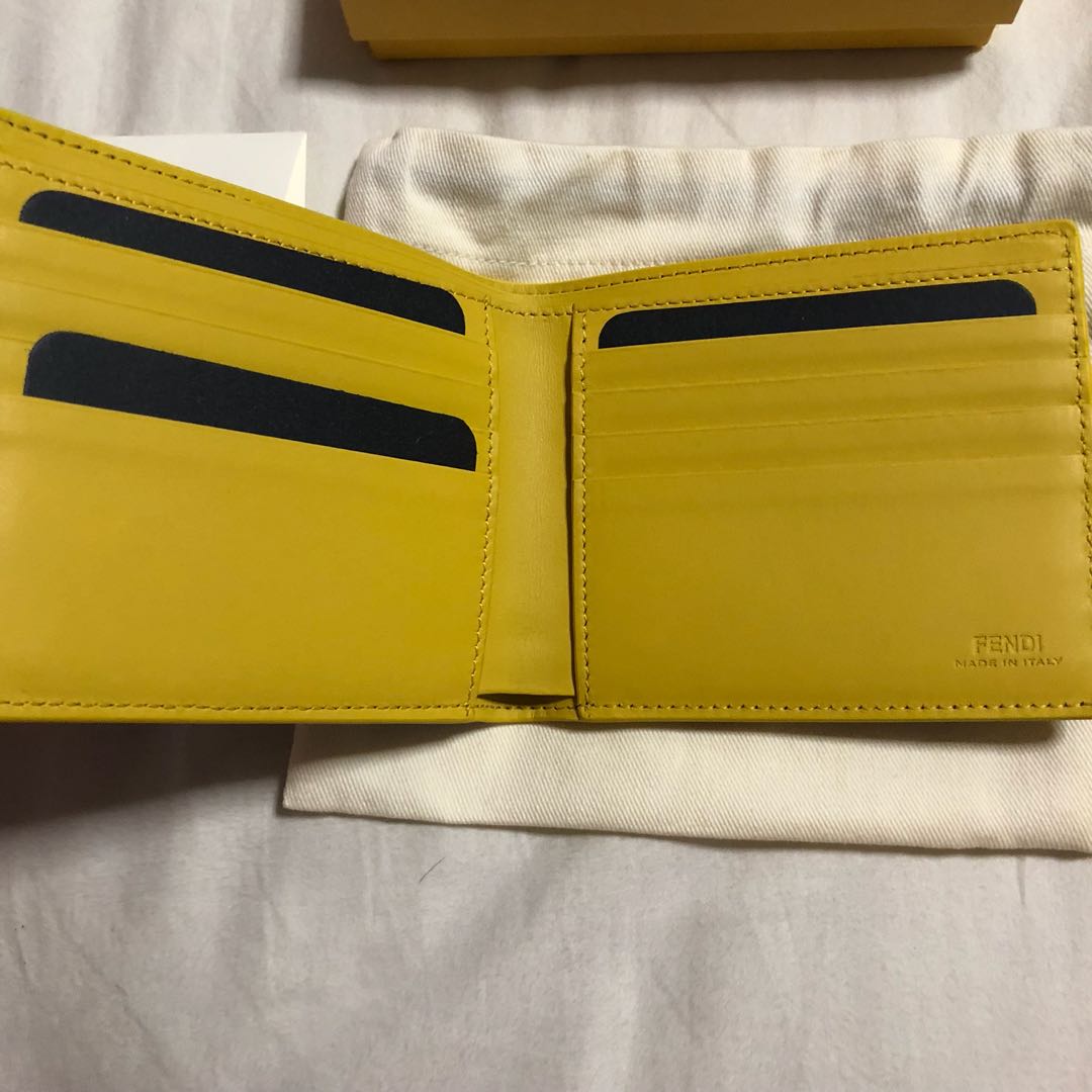 Fendi Bifold Wallet Black/yellow Nib