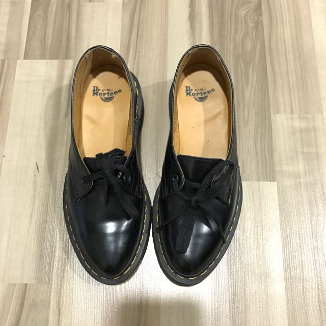 Dr. Martens Siano Black Polished Smooth 