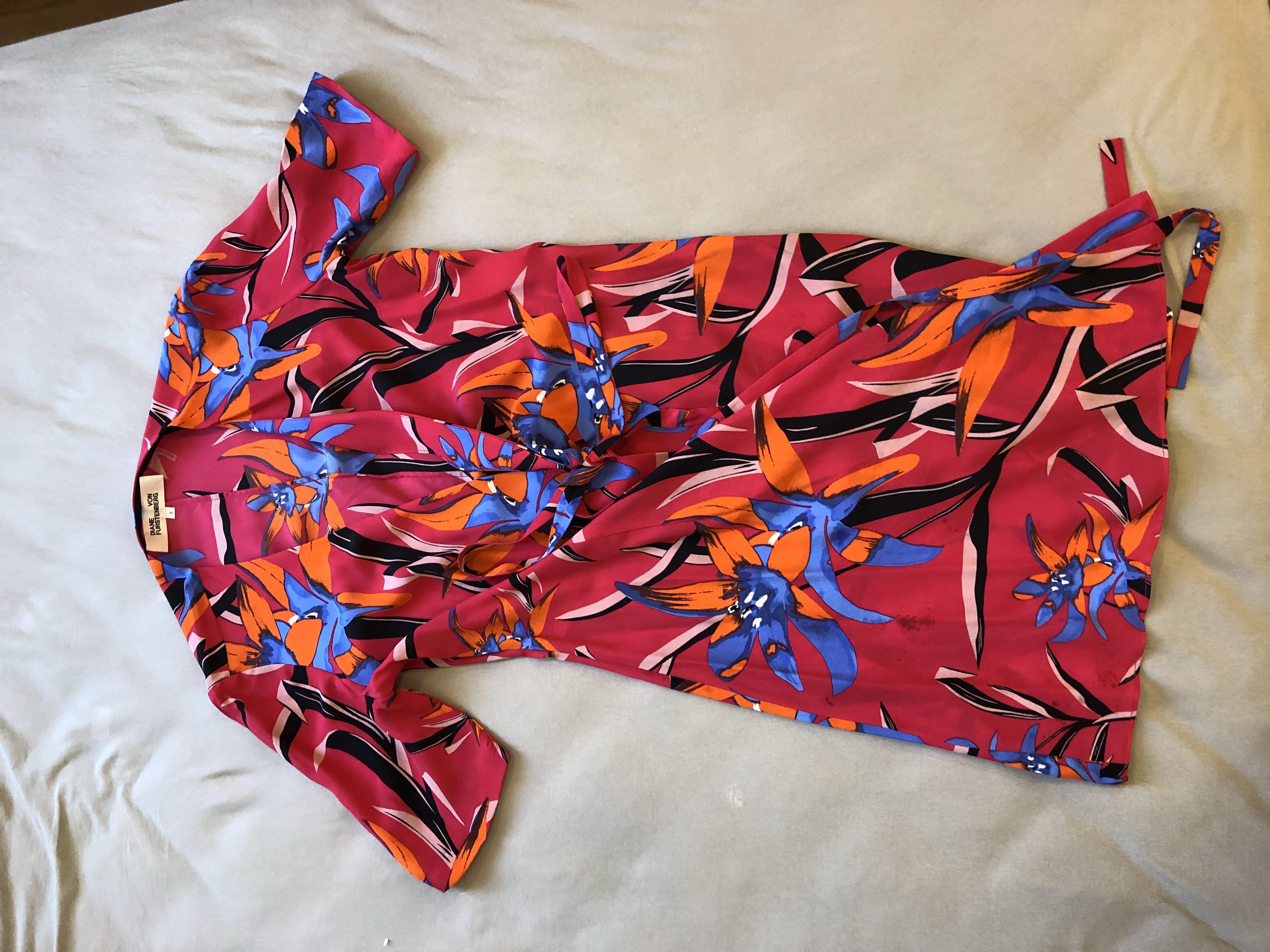 DVF Savilla Dress worn few times only Women s Fashion Muslimah