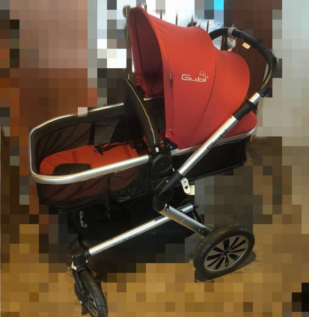 Gubi pram top