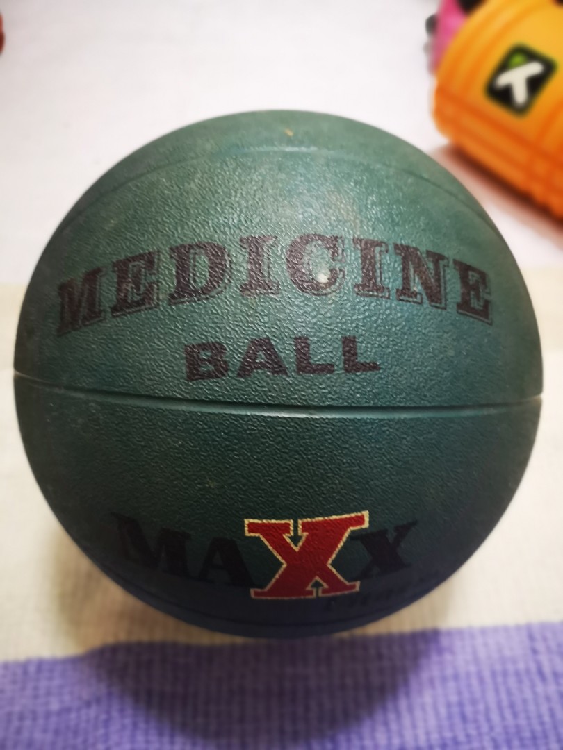 Maxx Fitness Medicine Ball 3kg, Sports Equipment, Exercise & Fitness