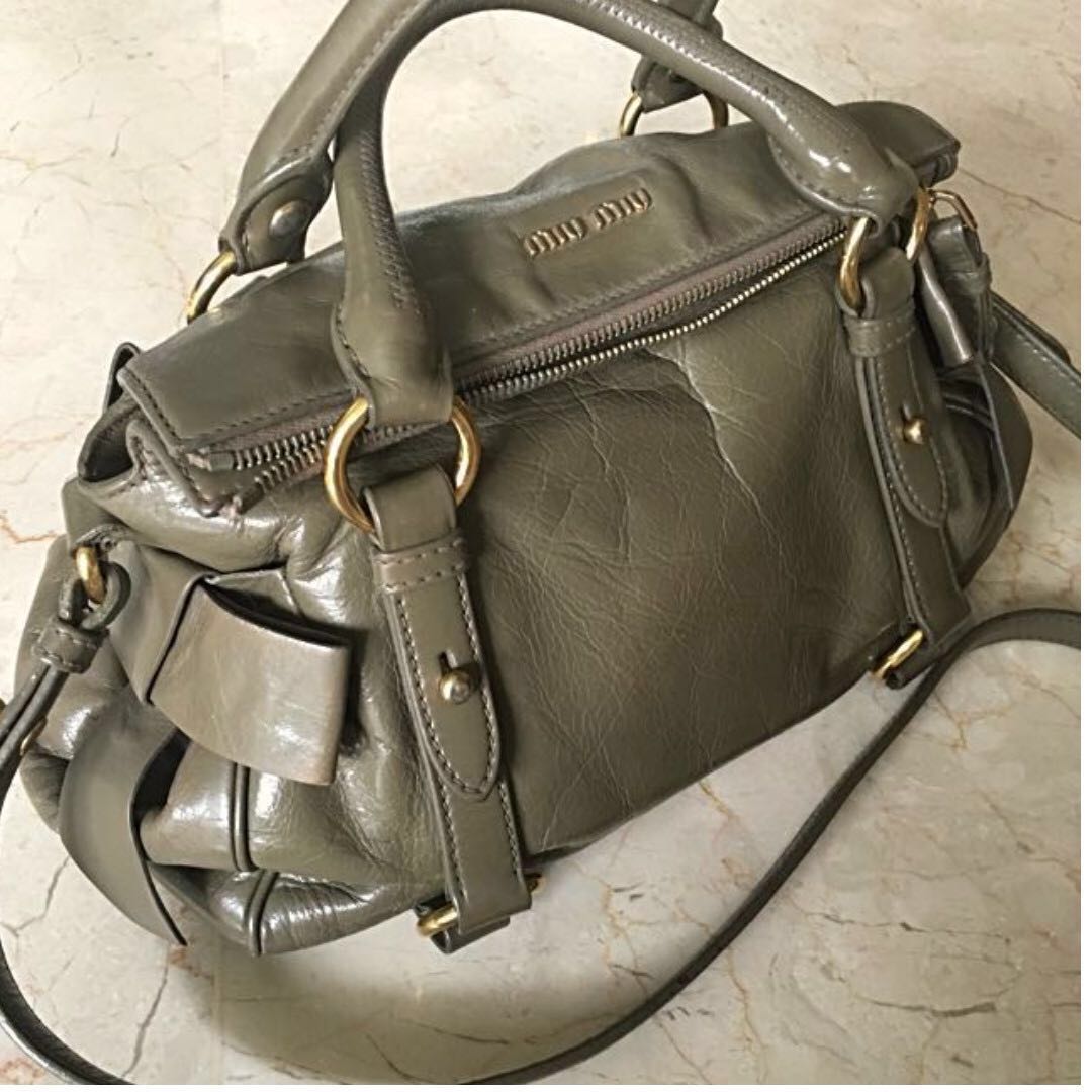 Miu Miu:Mini Bow Satchel (Grigio)