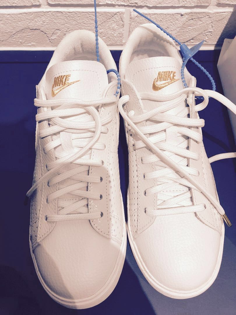 W blazer low outlet se prm