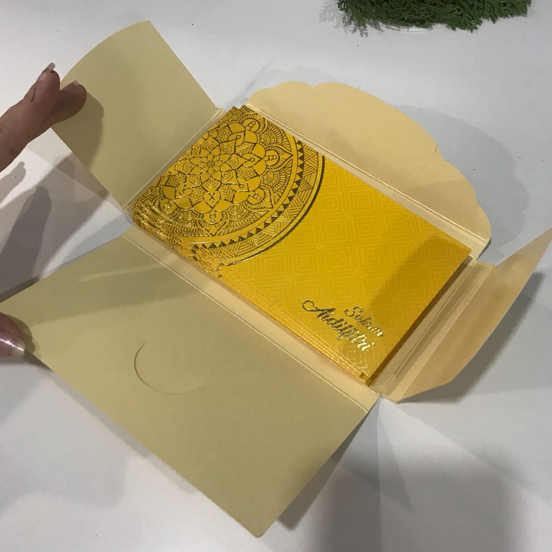 lakaran reka bentuk sampul duit
