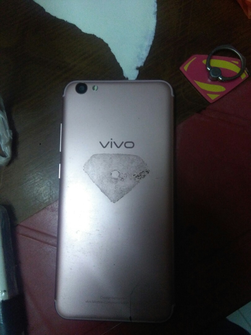 Vivo v5 untuk sparepart motherboard je rosak yang lain semua ok