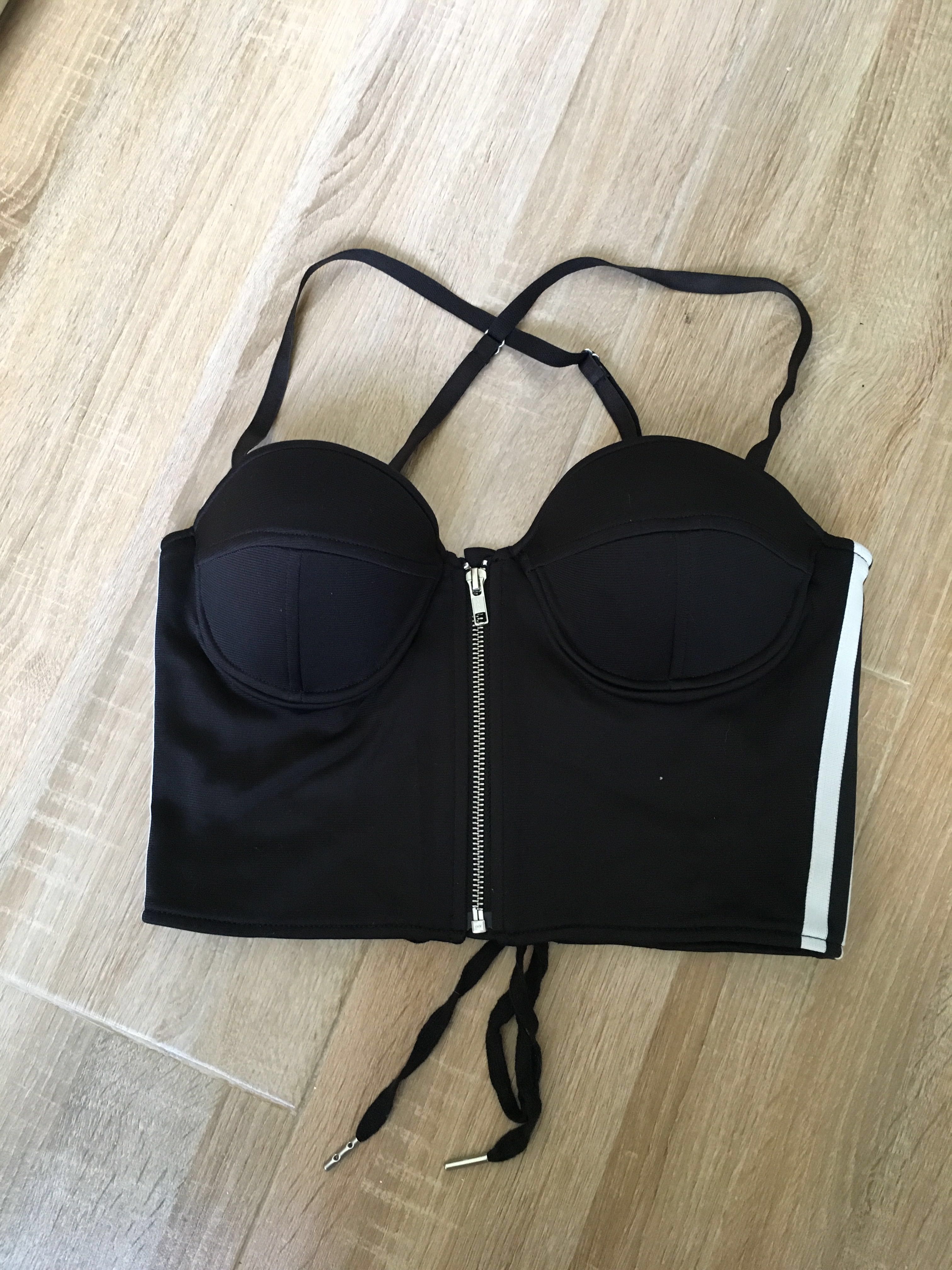 zip up bralette