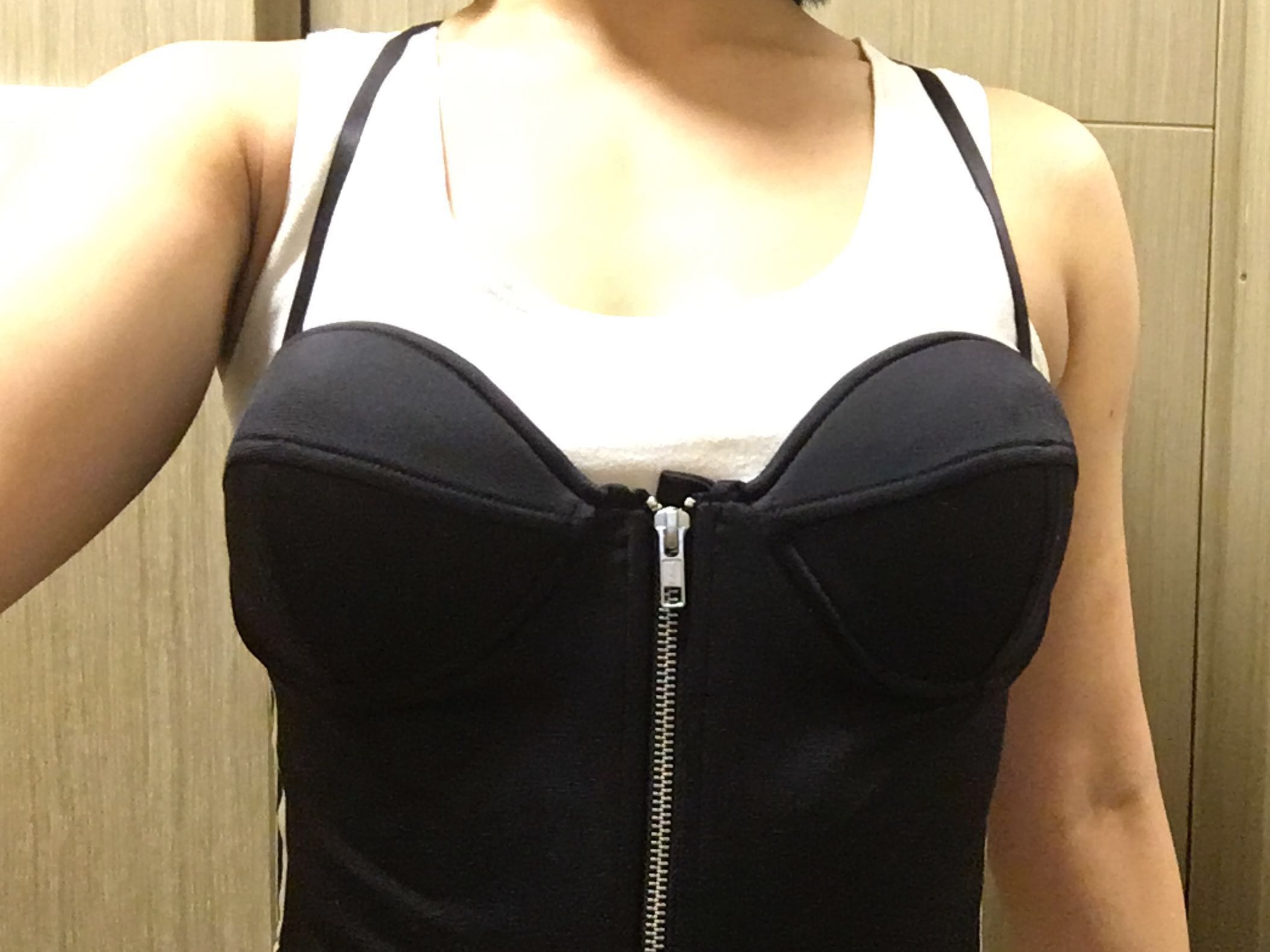 zip up bralette