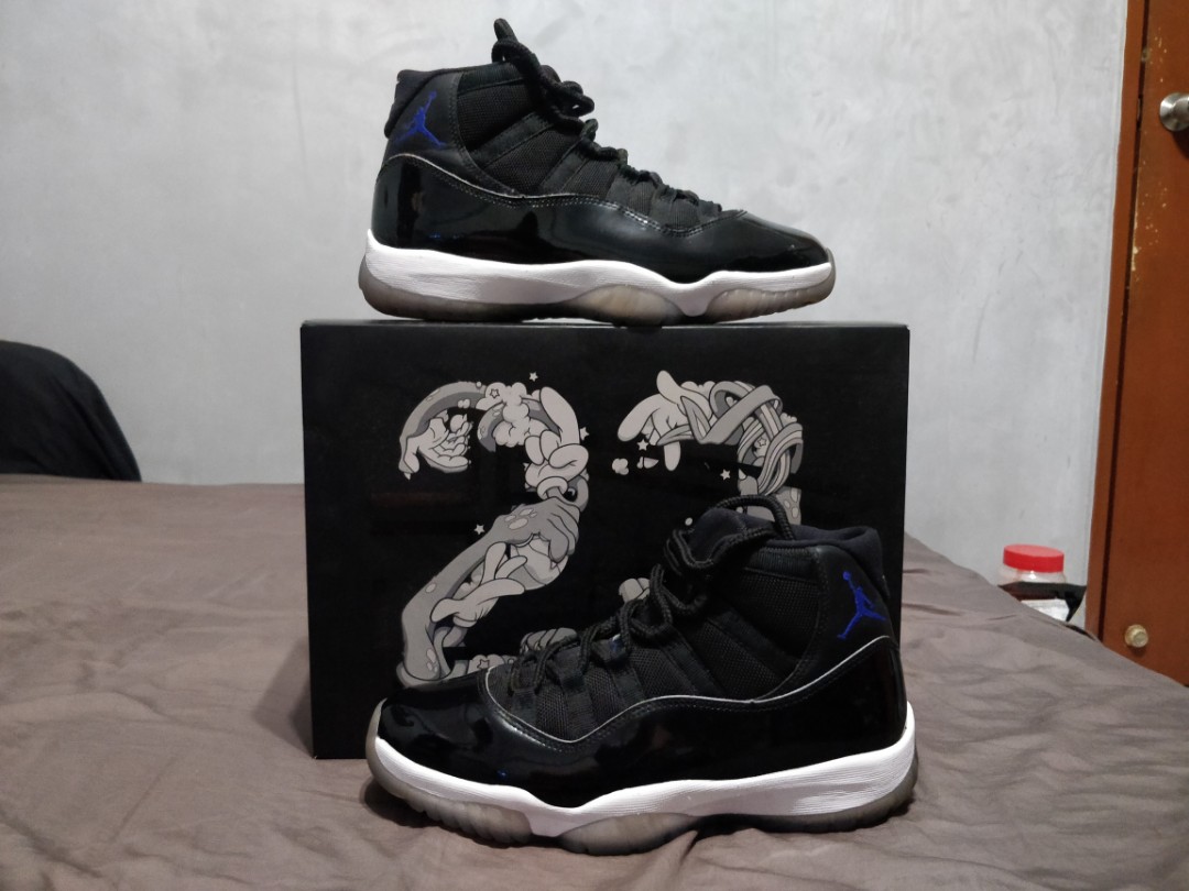 jordan 11 space jam size 4.5